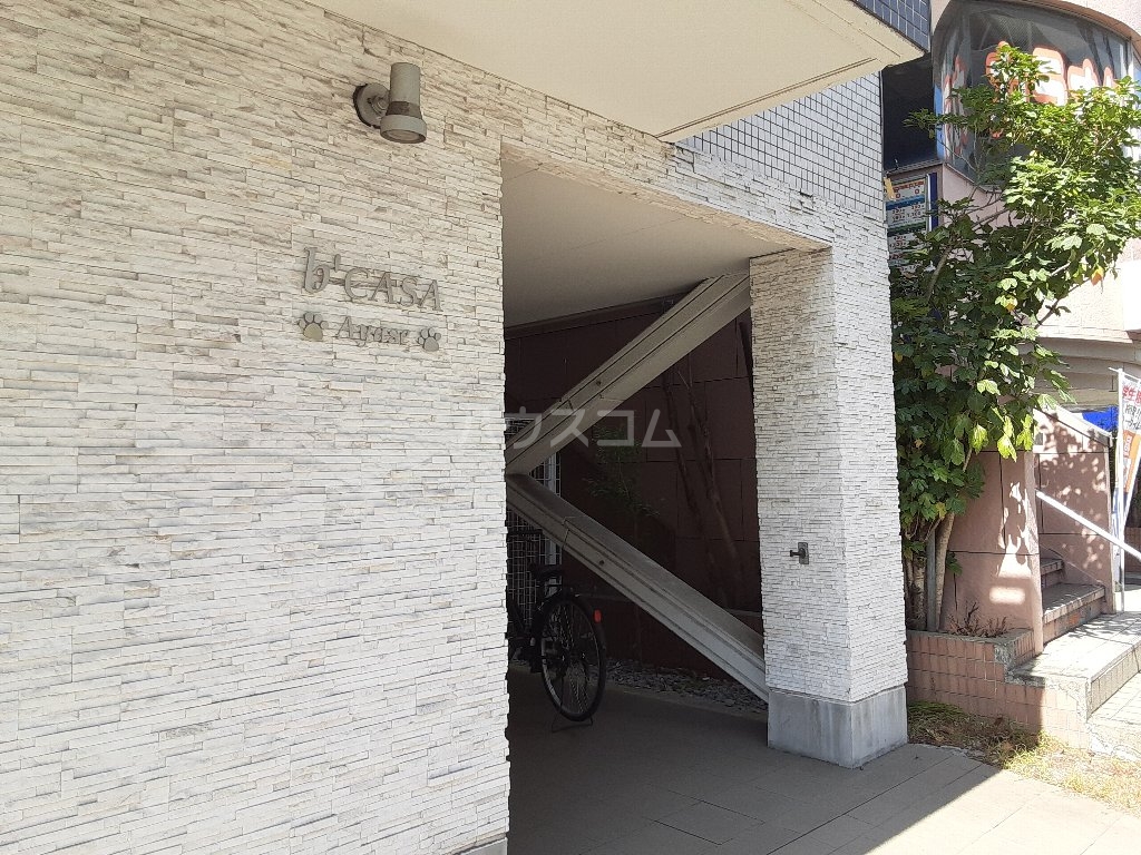 29/30 エントランス