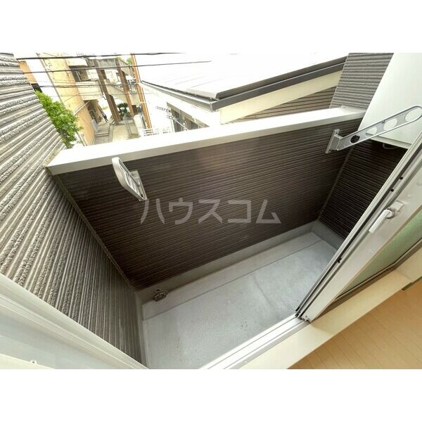 13/23 バルコニー