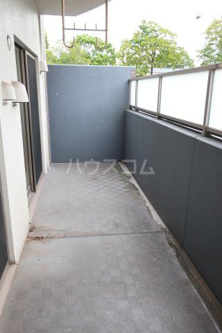 19/30 バルコニー