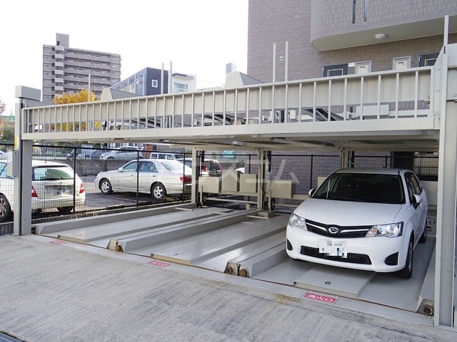 28/29 駐車場