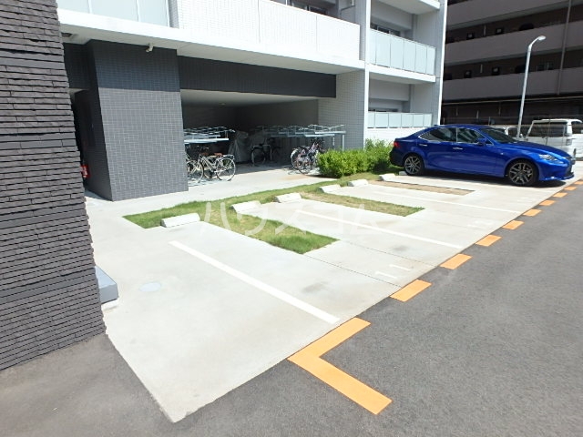 19/27 駐車場