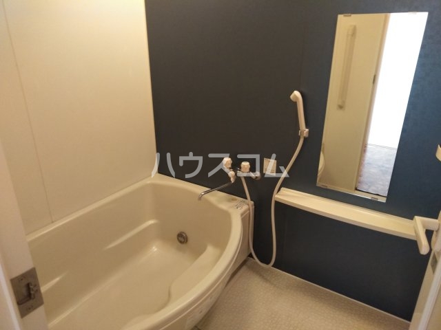 13/26 浴室