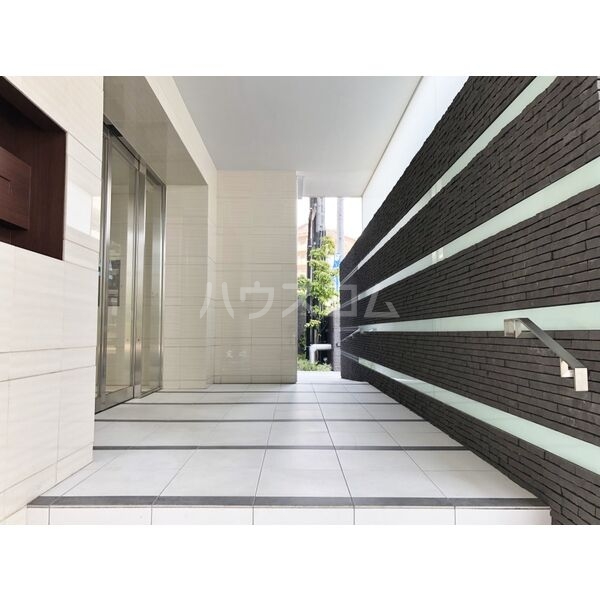 2/11 エントランス