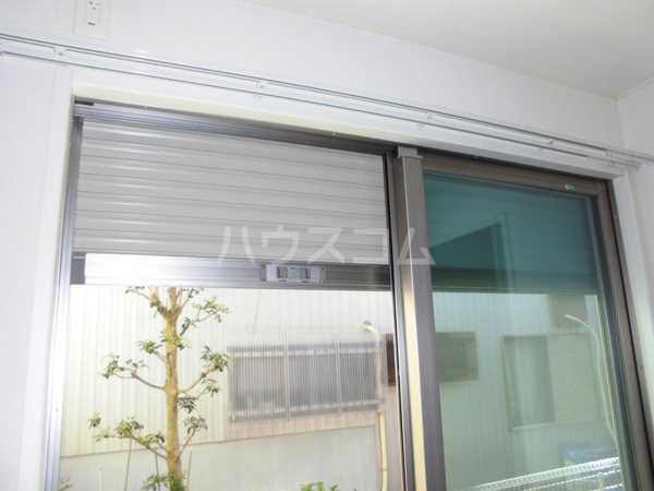 17/25 エントランス