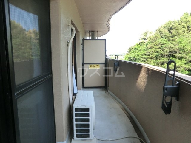 18/23 バルコニー