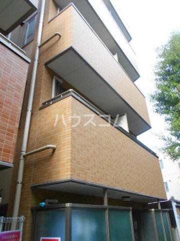 2/4 外観