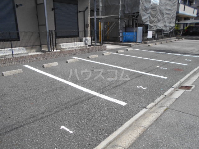 3/6 駐車場