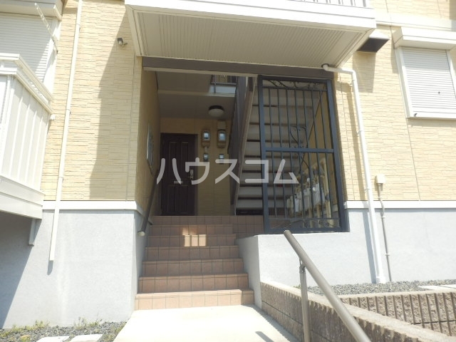 14/23 エントランス