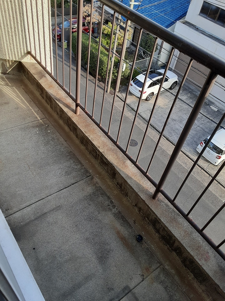 13/25 バルコニー