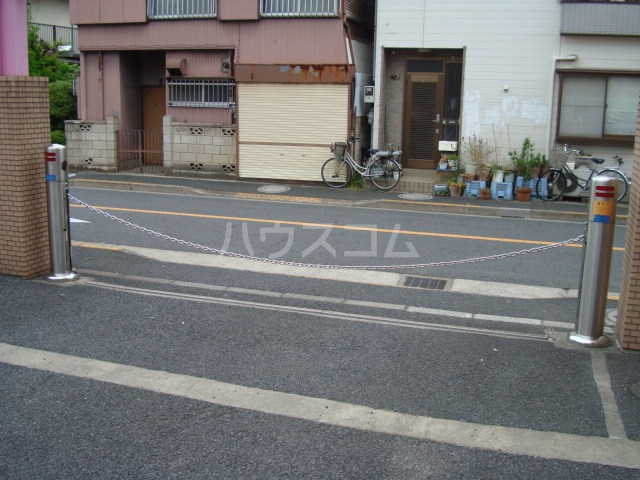 2/10 駐車場