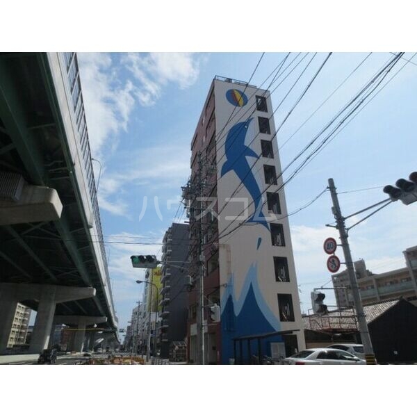 15/21 エントランス