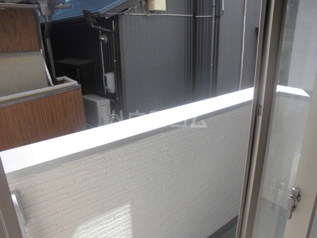 17/23 バルコニー