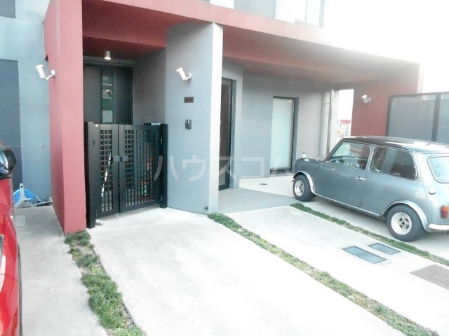 22/30 駐車場