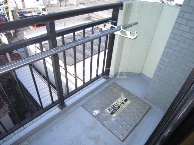 21/30 バルコニー