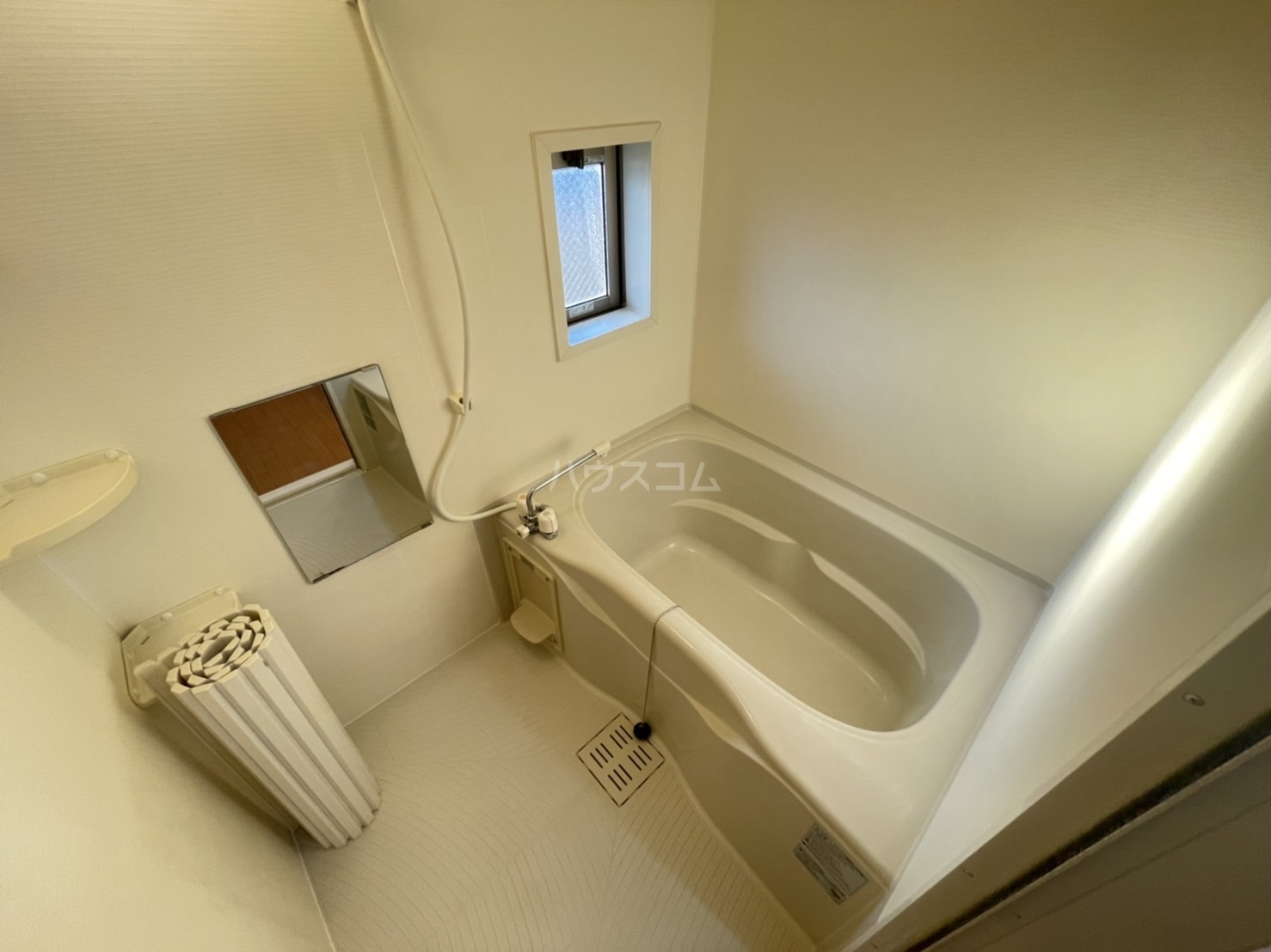 13/23 浴室