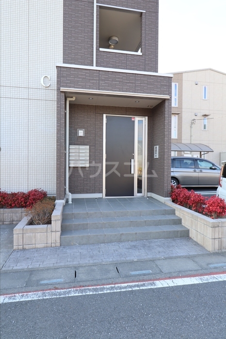 13/24 エントランス