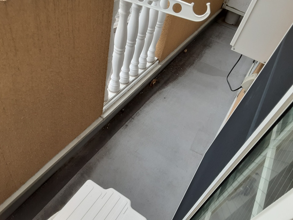 15/20 バルコニー