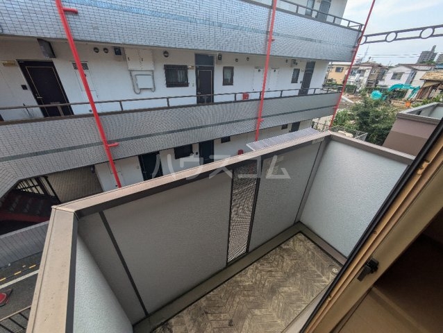 17/30 バルコニー