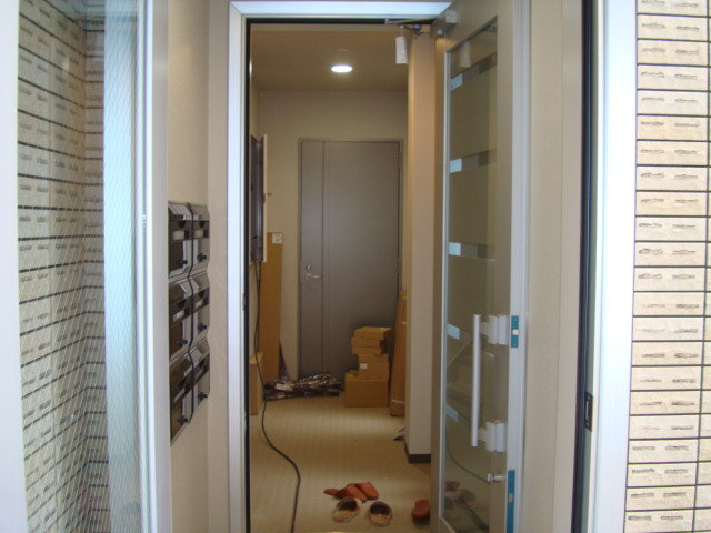 16/22 エントランス