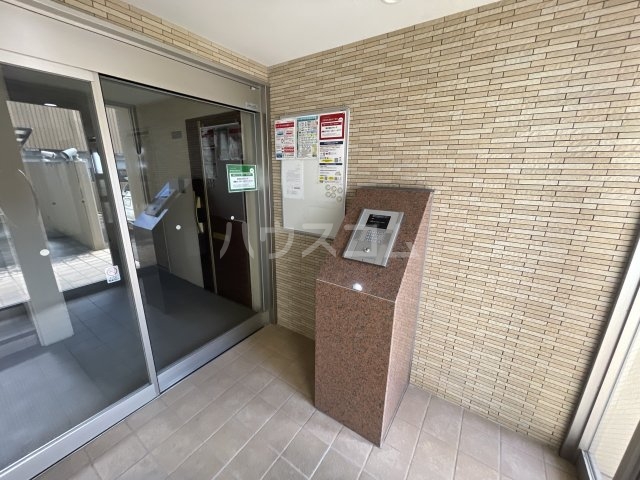 4/6 エントランス