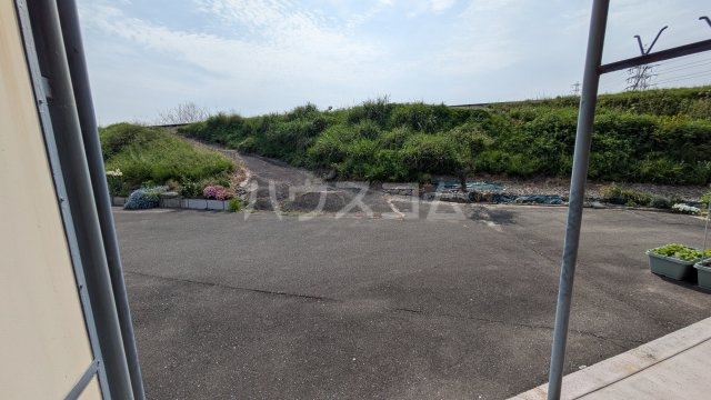 14/21 駐車場