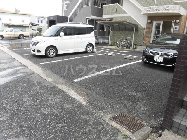 3/4 駐車場