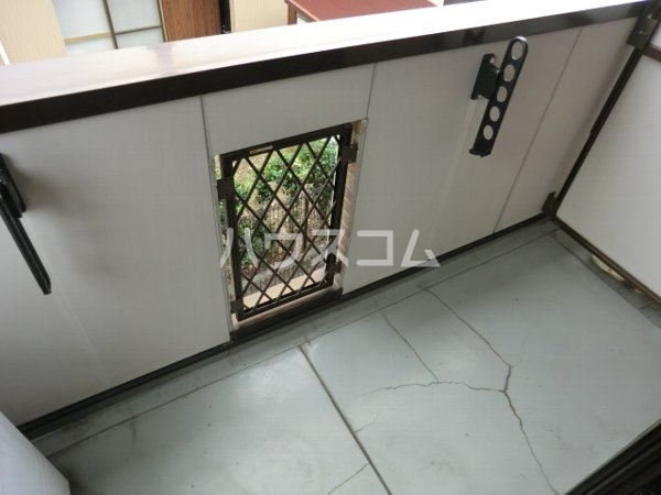 17/27 バルコニー