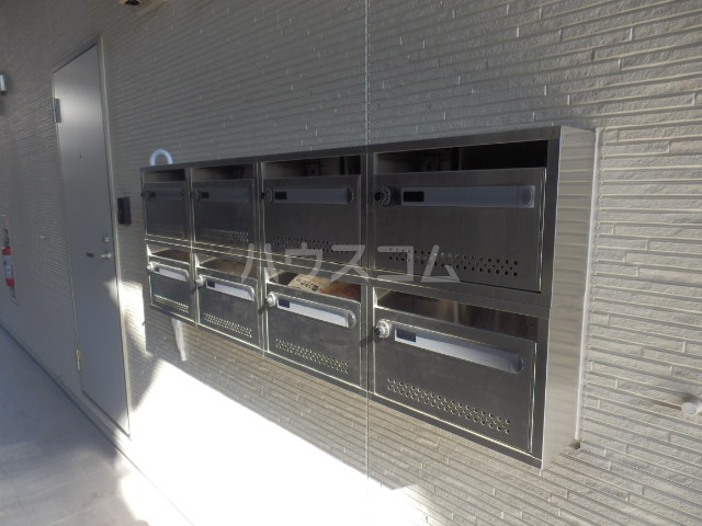 19/21 エントランス