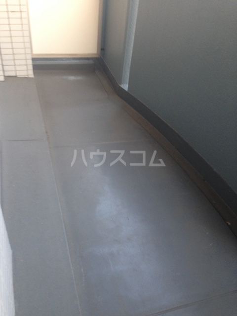 15/28 バルコニー