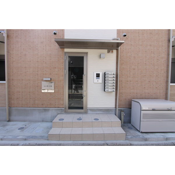 4/10 エントランス