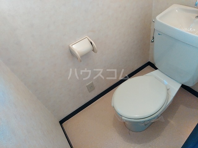 17/30 トイレ