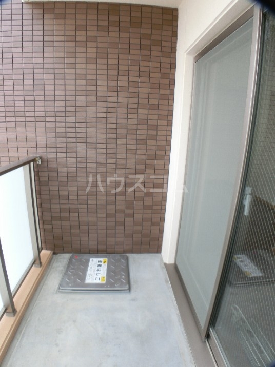 21/30 バルコニー