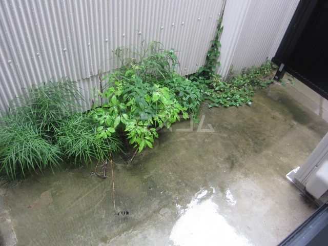 18/30 バルコニー