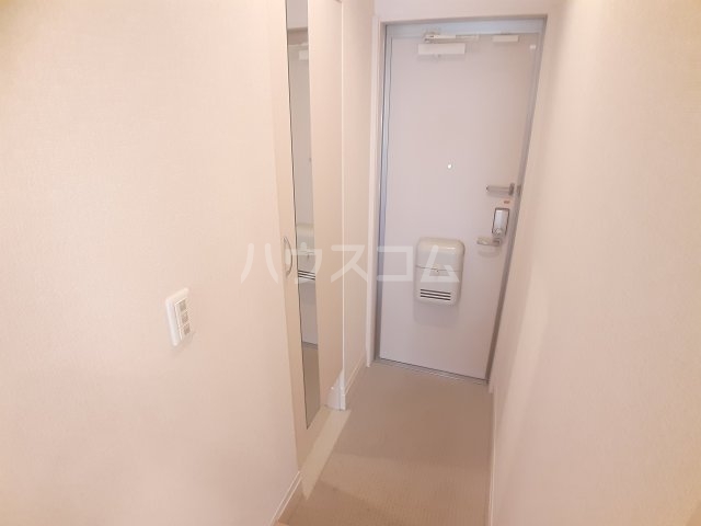 13/30 玄関