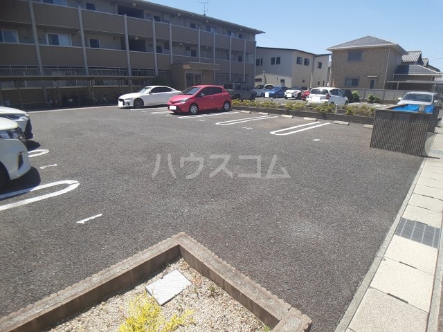 29/30 駐車場