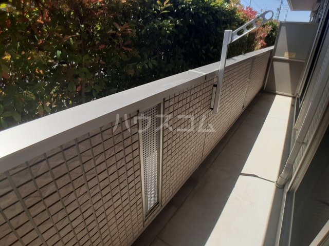 23/30 バルコニー