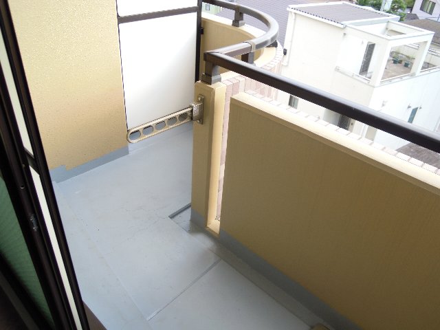 17/30 バルコニー