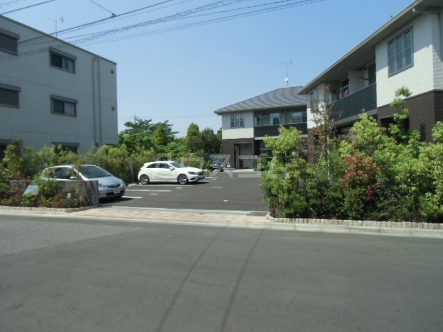 14/24 エントランス