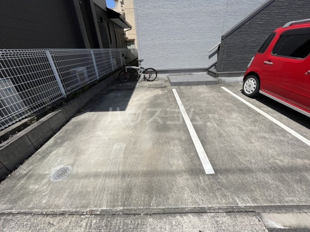 24/30 駐車場
