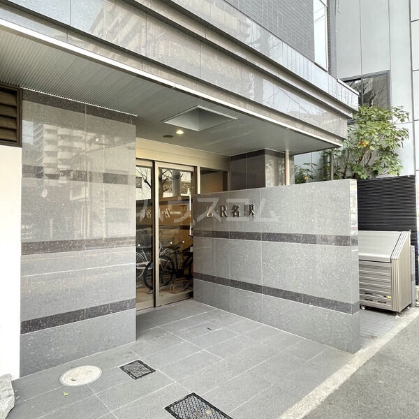 20/25 エントランス