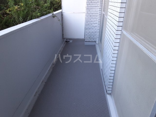 16/23 バルコニー