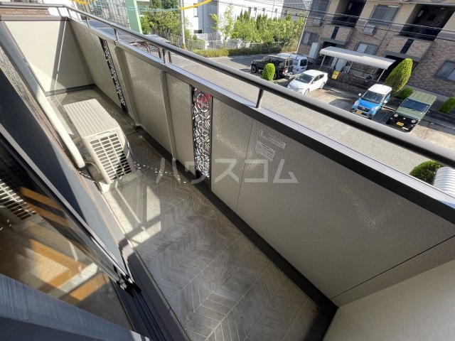 23/30 バルコニー