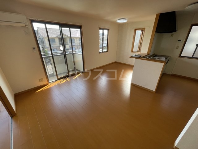 3/30 リビング/ダイニング