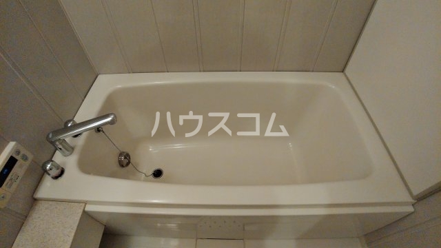 14/30 浴室