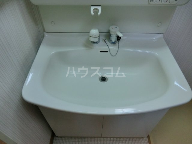 16/23 洗面