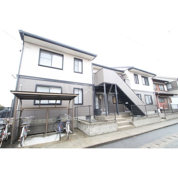 2/2 駐車場