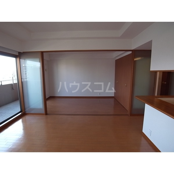 15/23 駐車場