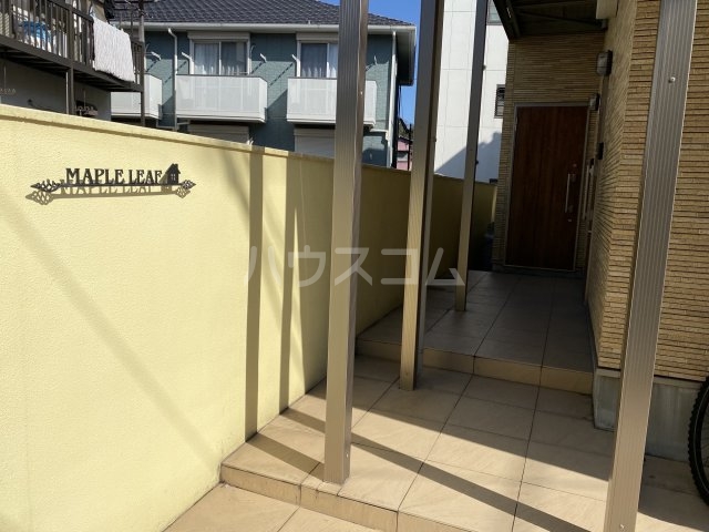 17/26 エントランス