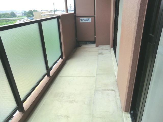 17/25 バルコニー