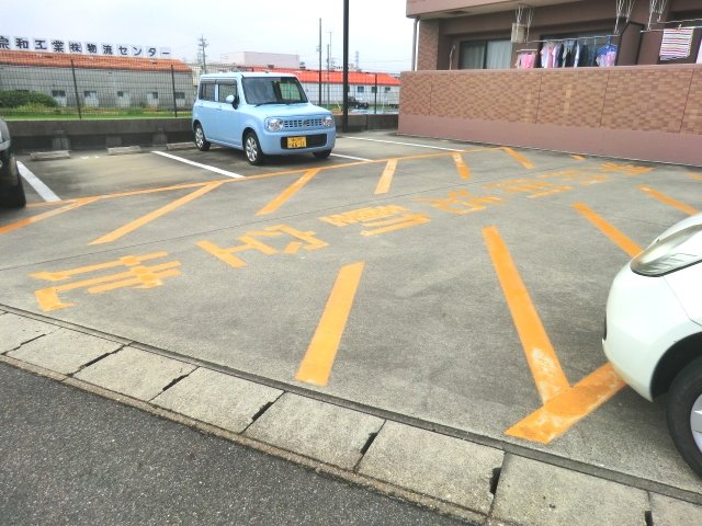3/6 駐車場
